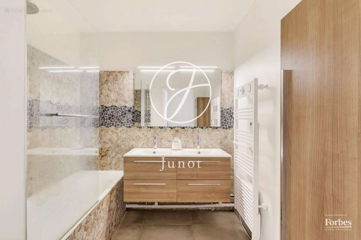 Appartement à SAINT-CLOUD