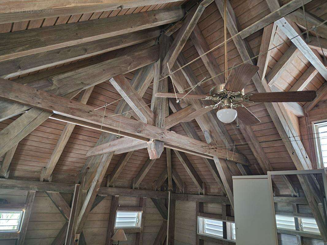 Maison à PETIT-BOURG