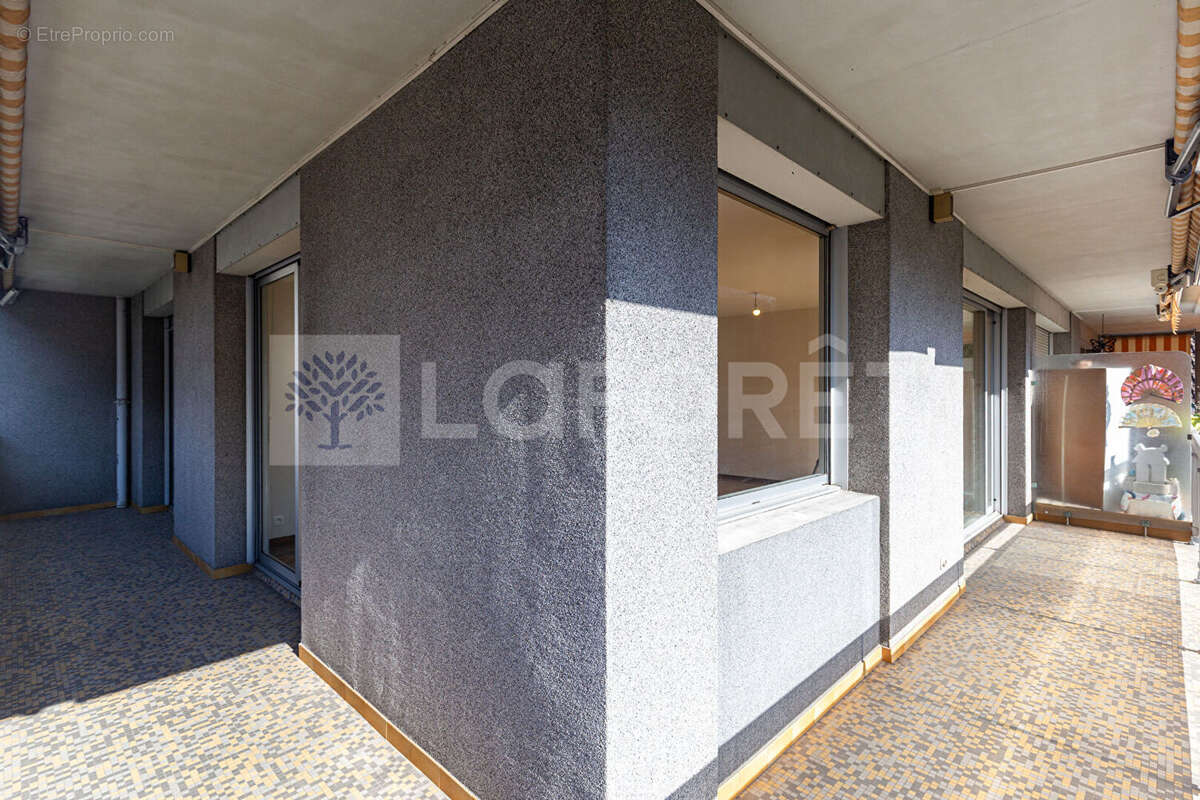"oxalis" - annecy - triangle d'or - appartement 3 pieces de 83.55m² + garage en sus + place + cave - photo 6