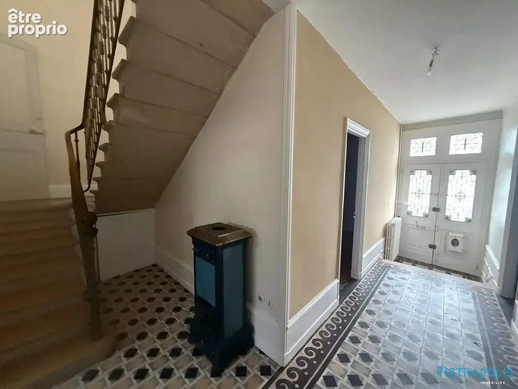 Maison 5 pièces 115 m² à vendre à Montmerle-Sur-Saone (01090) - photo 6
