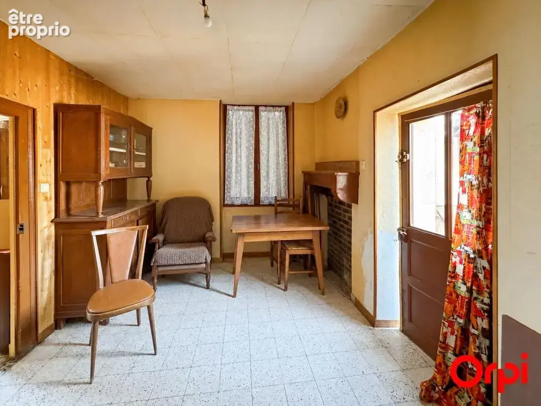 Maison de ville à rénover - photo 7