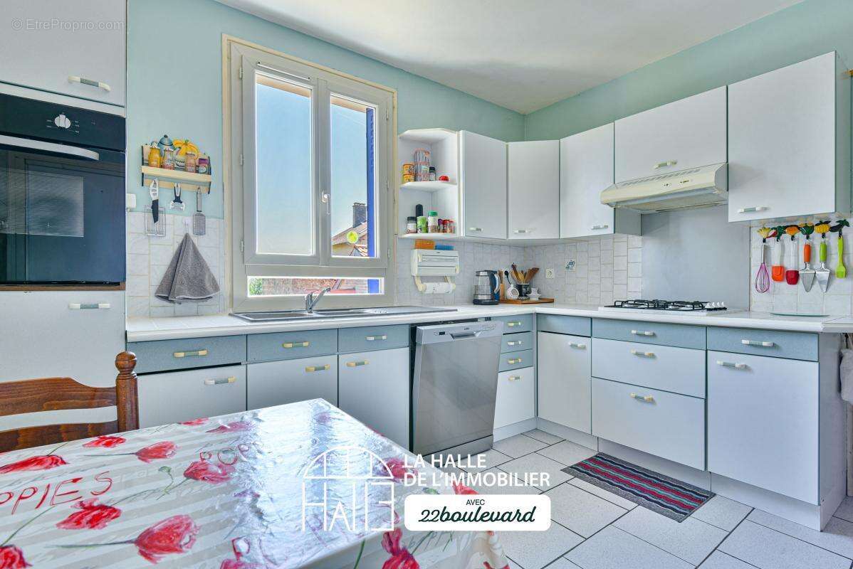 Maison 135 m² à Limoges  - photo 6