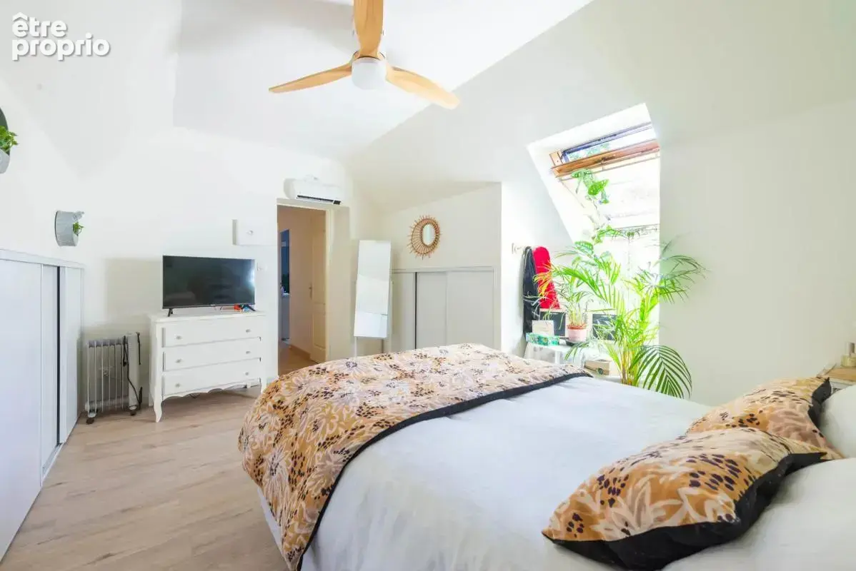 Maison de 7 pièces de 140 m² à Ronquerolles - photo 15