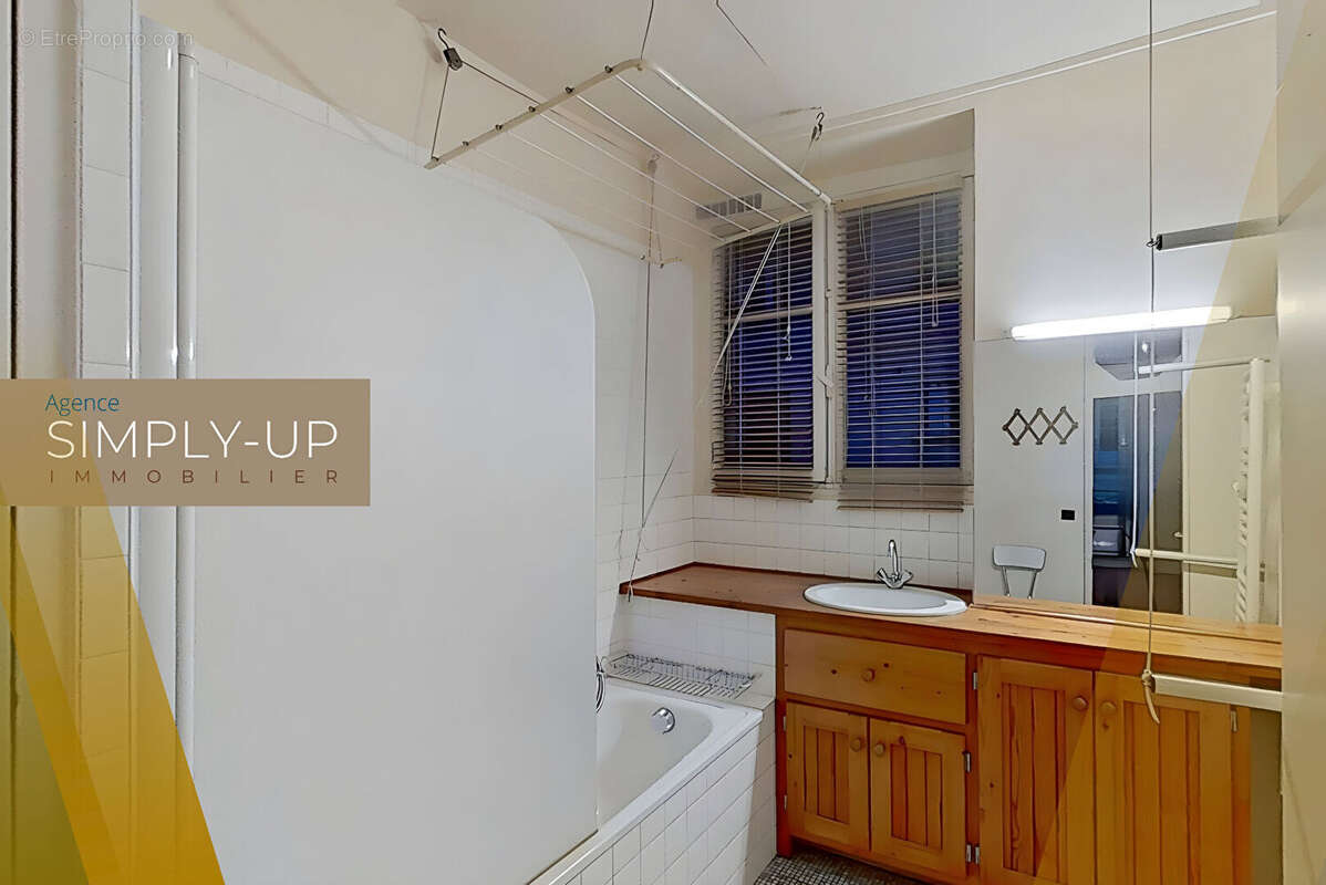 Appartement à PARIS-4E