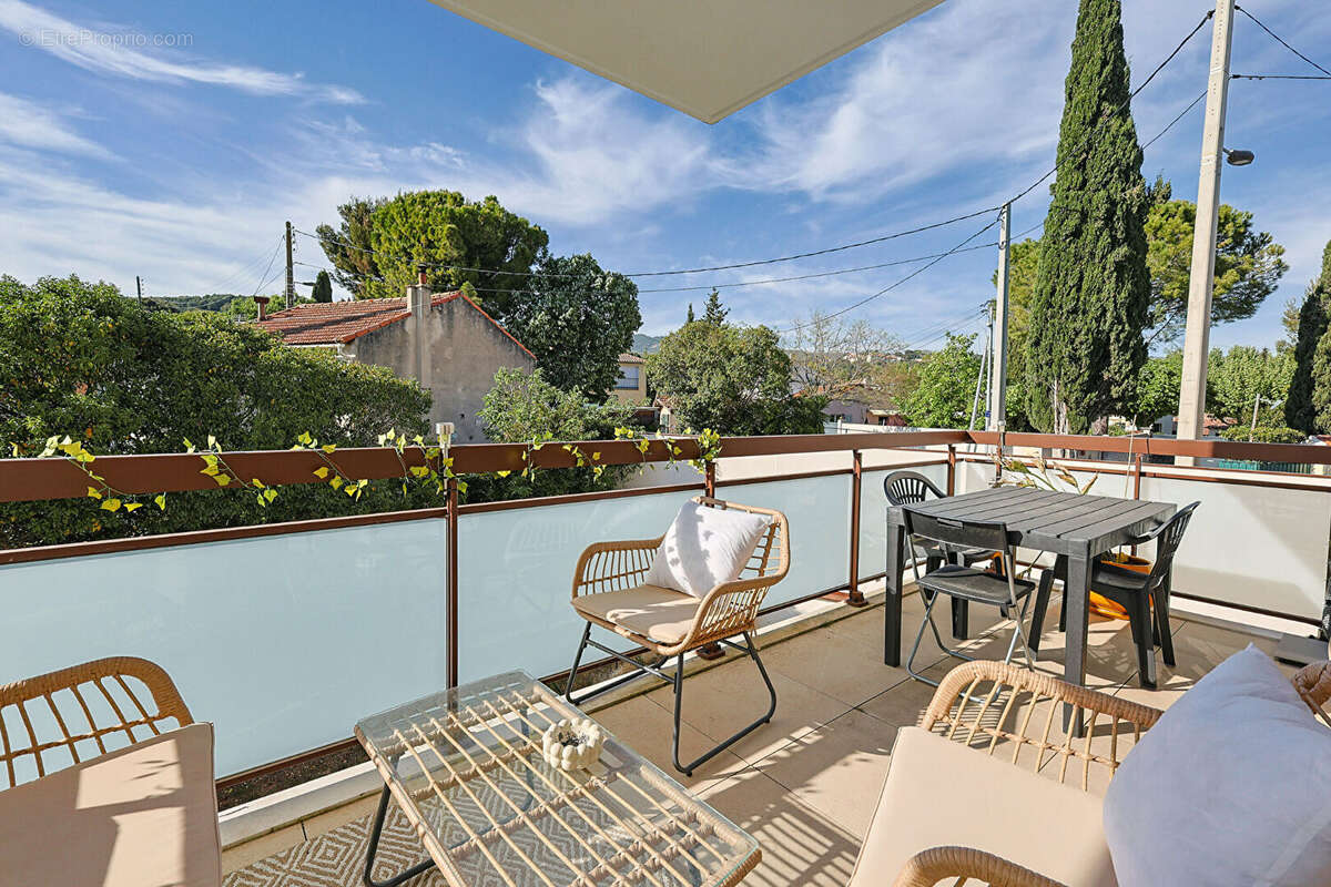 Appartement à MARSEILLE-13E