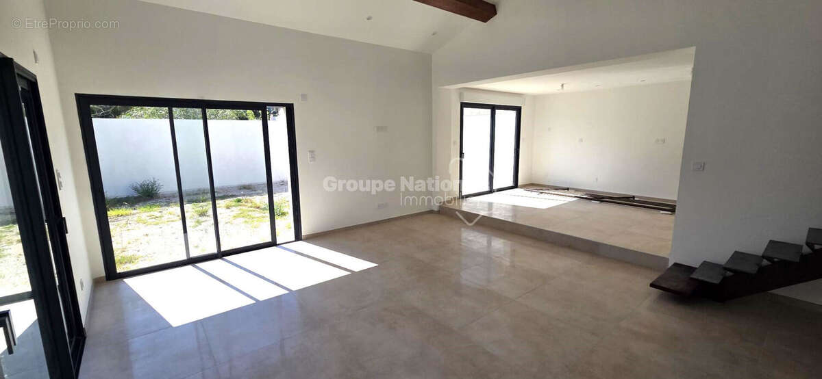 Appartement à CARRY-LE-ROUET