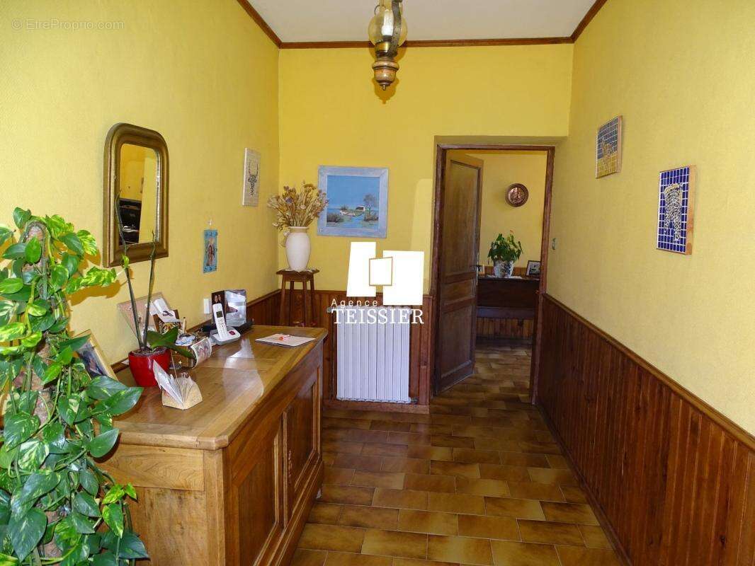 Maison à UZES