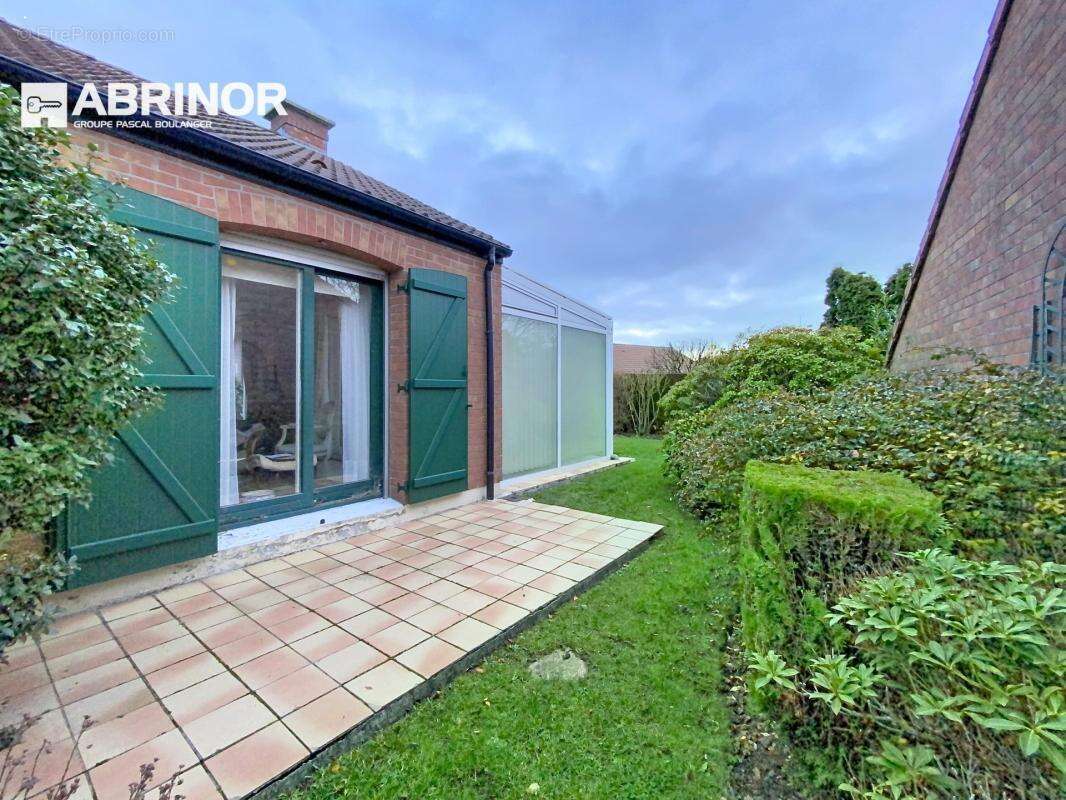 Maison à FACHES-THUMESNIL