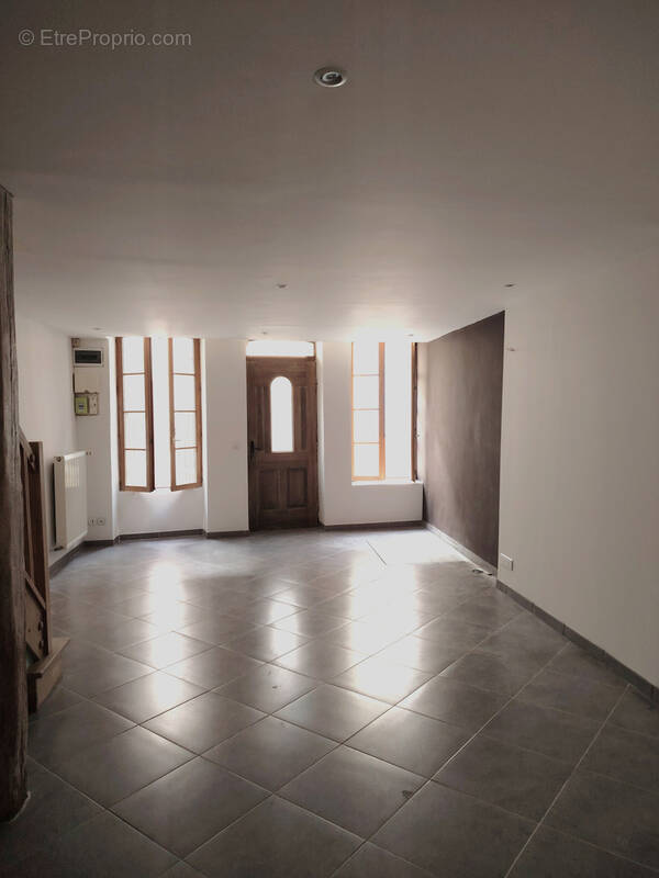 Maison à JOIGNY