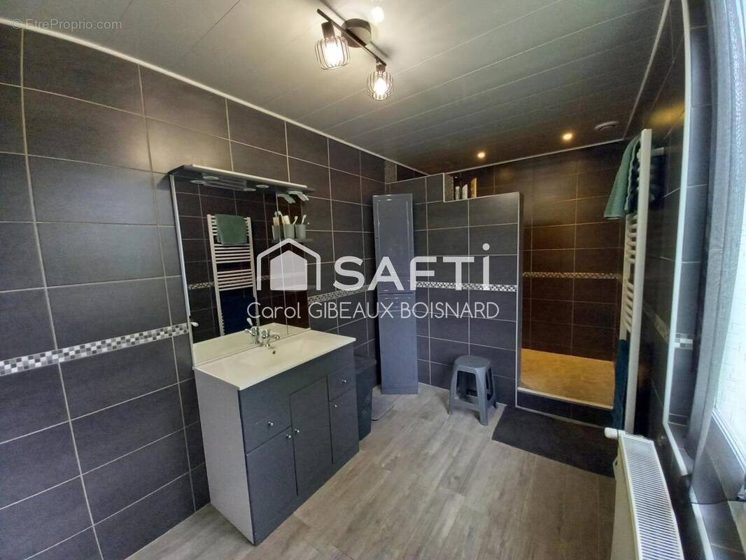 Photo 1 - Maison à BROU