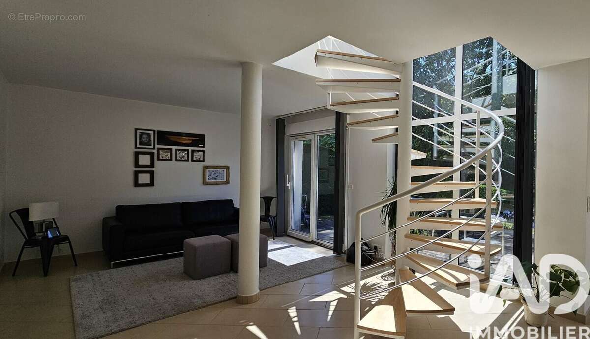 Photo 3 - Maison à NOISEAU