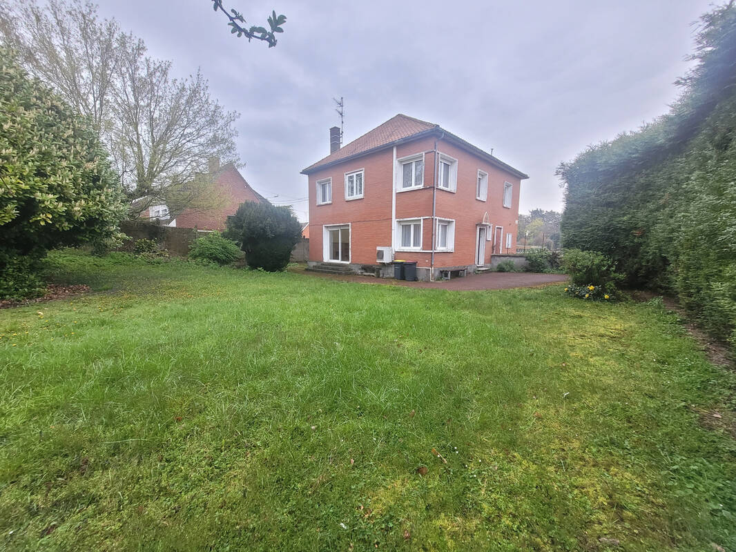 Maison à COURCELLES-LES-LENS