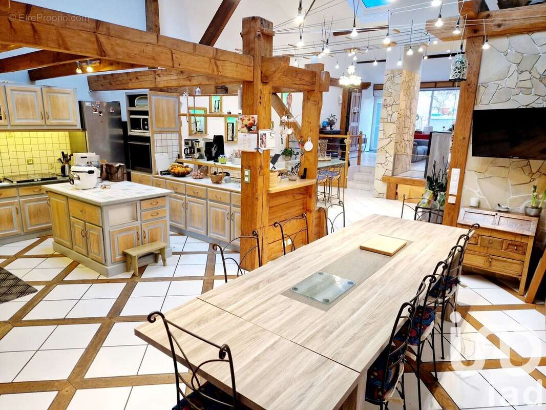 Photo 6 - Maison à ARNAVILLE