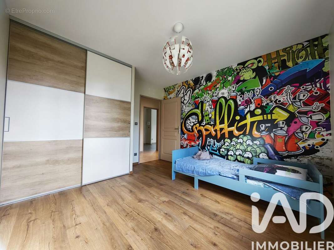 Maison 154 m² à Houeilles  - photo 7