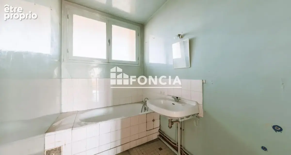 Appartement T2 de 44.11 m² avec parking et cave - photo 8