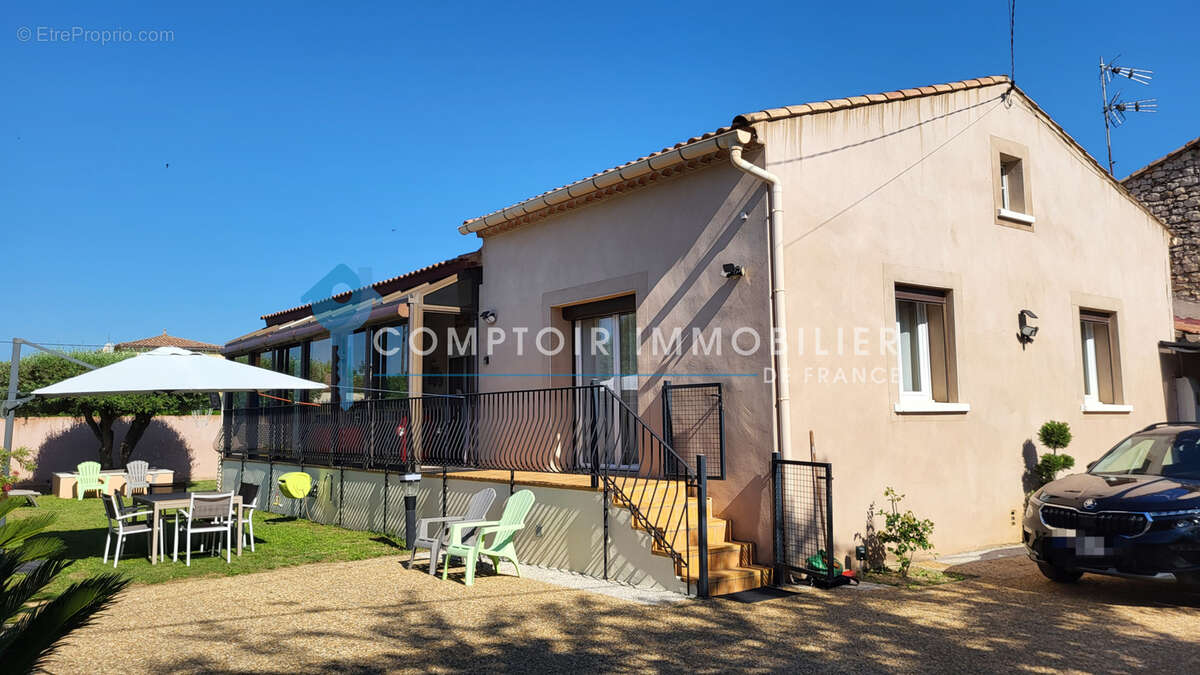Maison à LA CALMETTE