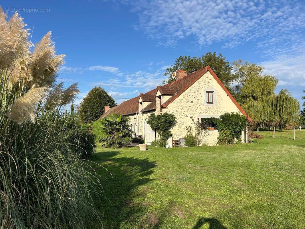 Photo 1 - Maison à FLEURIEL