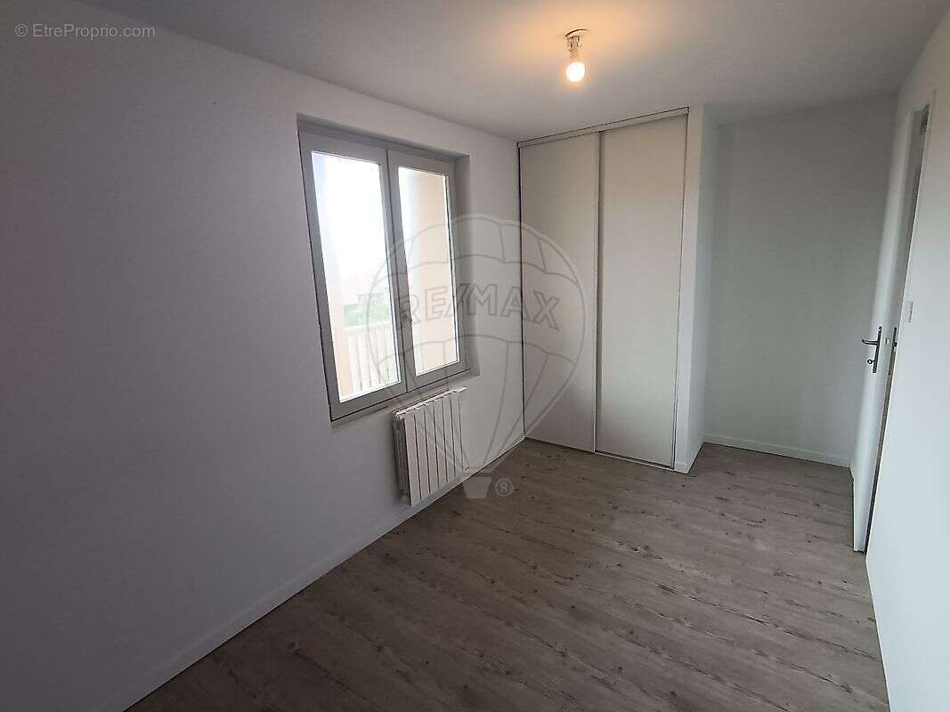 Appartement à POMMIERS