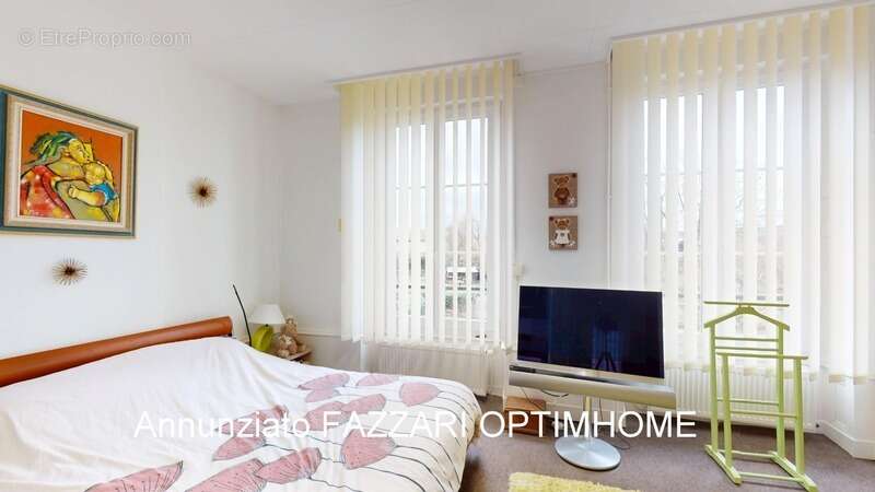 Maison à DUN-SUR-MEUSE