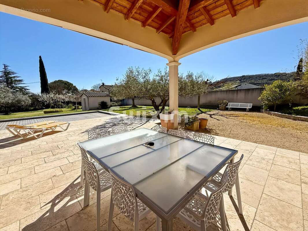 Maison à BOURG-SAINT-ANDEOL