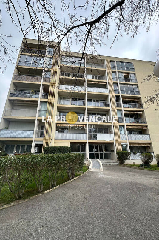 Appartement à AUBAGNE