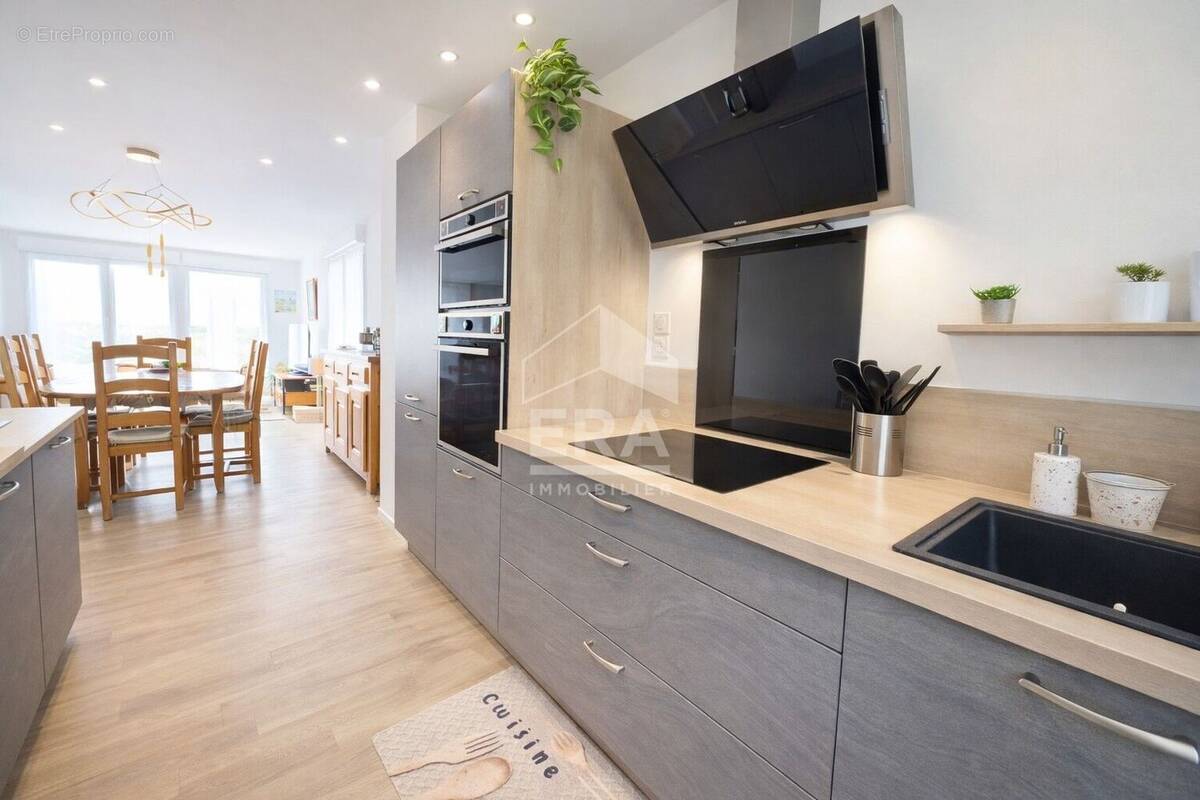 Appartement à SAINT-MARTIN-BOULOGNE