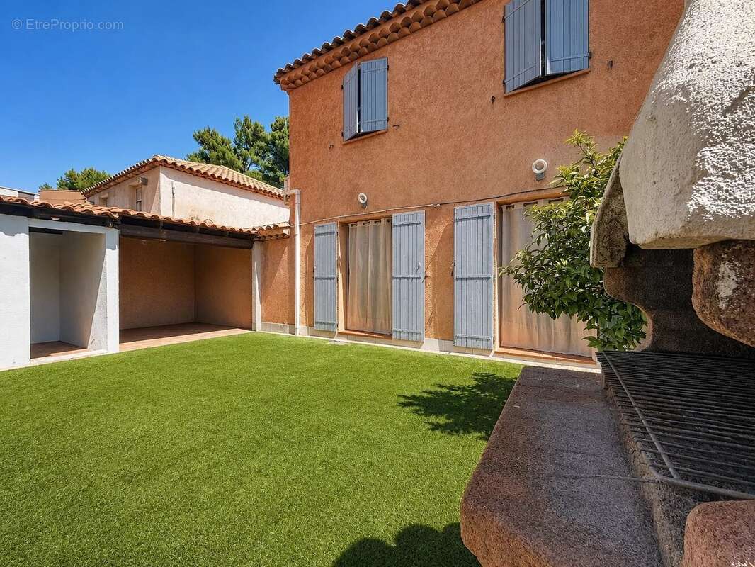 Maison à MARSEILLE-4E
