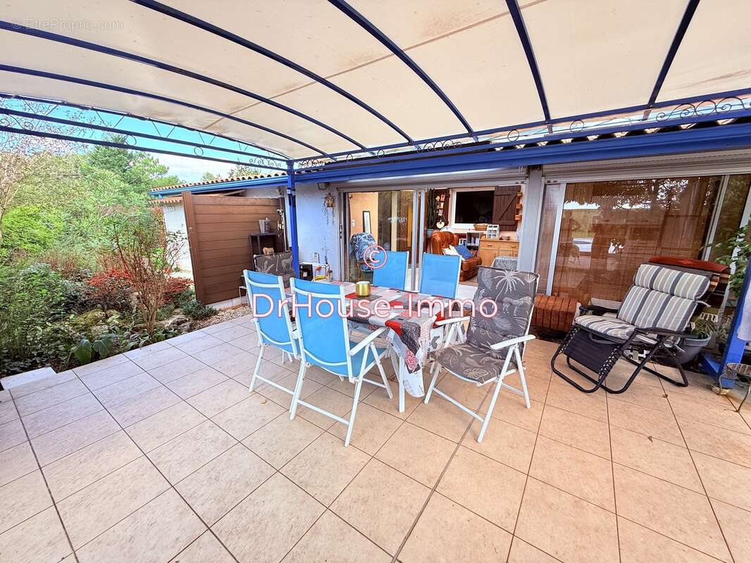 Maison à SAINT-SAUVEUR