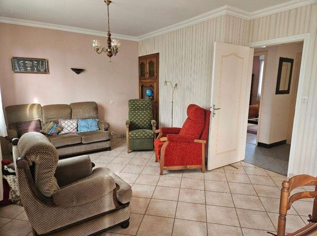 Photo 5 - Maison à LOCMINE