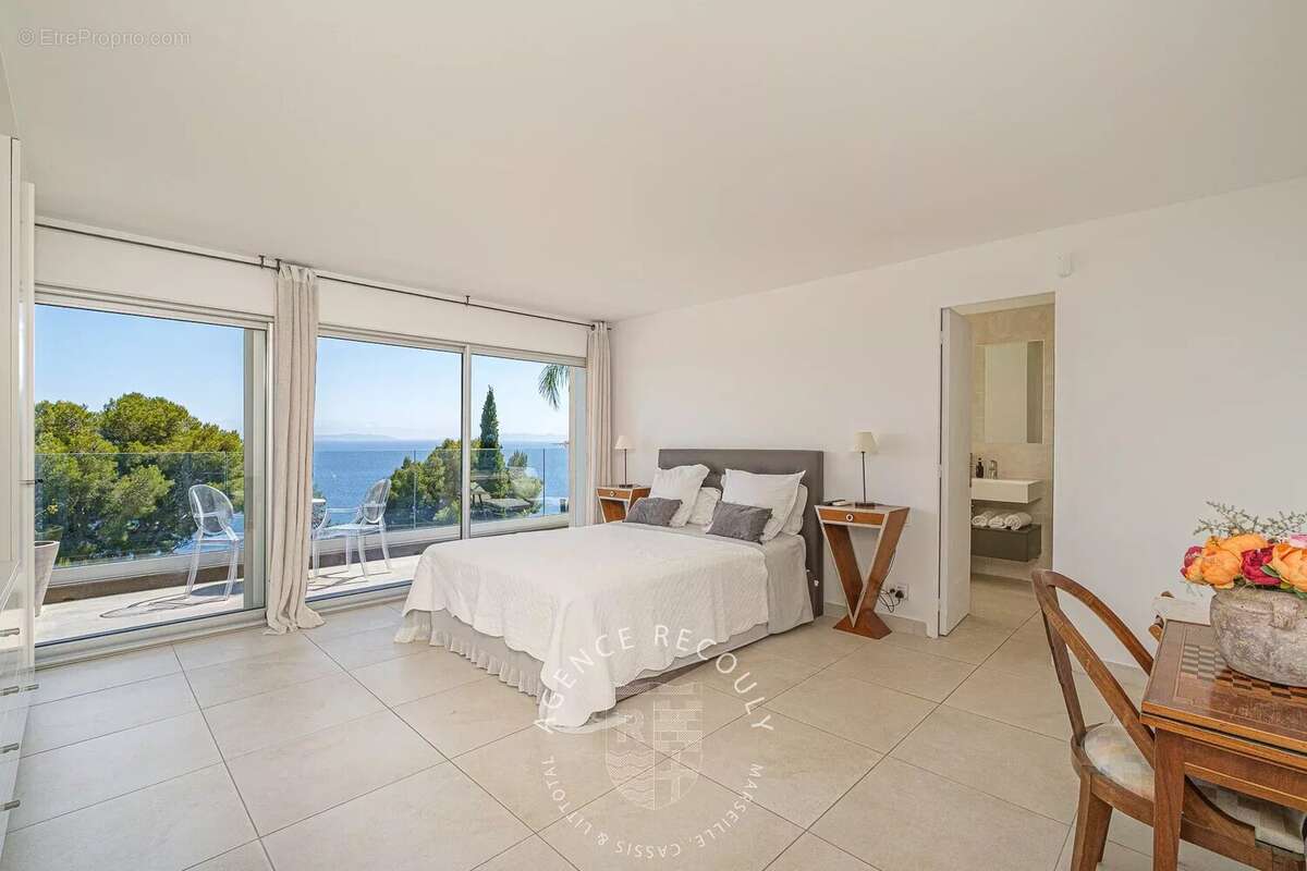 Maison à LE LAVANDOU