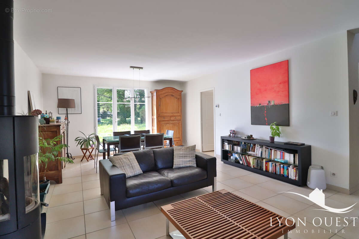 Maison à CHARBONNIERES-LES-BAINS