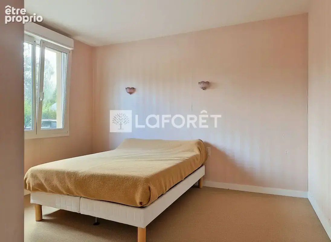 LE RHEU, MAISON 4 chambres,  133 m2 + 23 m2 aménageable, parcelle 819m2 - photo 8