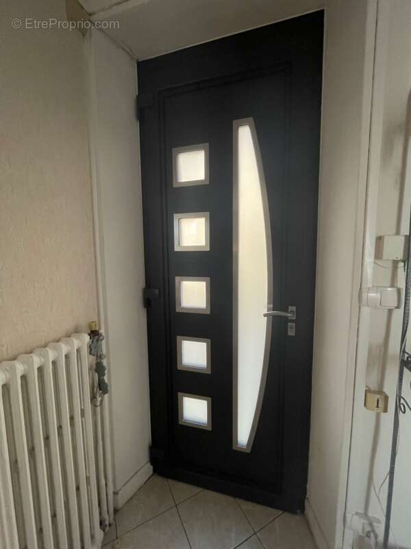 Maison à LA CELLE-DUNOISE