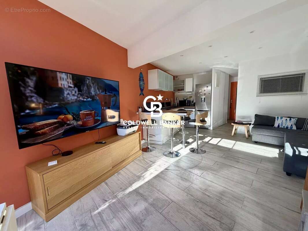 Appartement à GASSIN