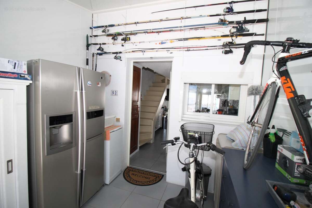 MARINA à vendre 2 pièces + cabine à PORT CAMARGUE (30) - photo 14