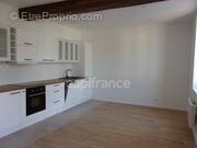 Appartement à MOUY