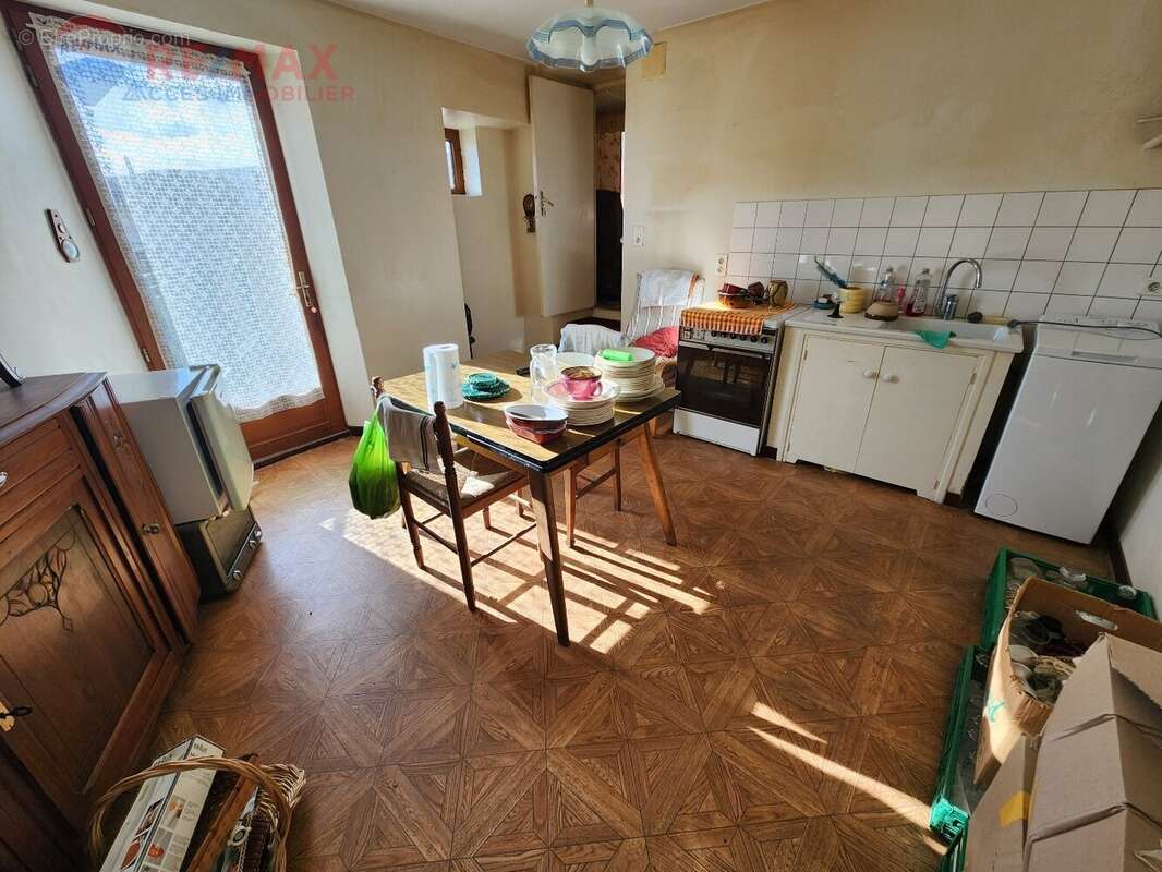 Maison à MARSEILLETTE