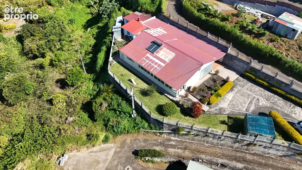 Villa Sainte Marie - Maison F5 bis - PITON CAILLOU - Ile de la Réunion - photo 19