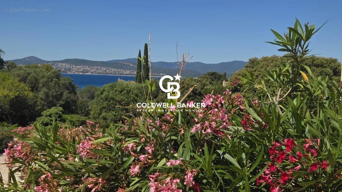 Appartement à SAINT-RAPHAEL