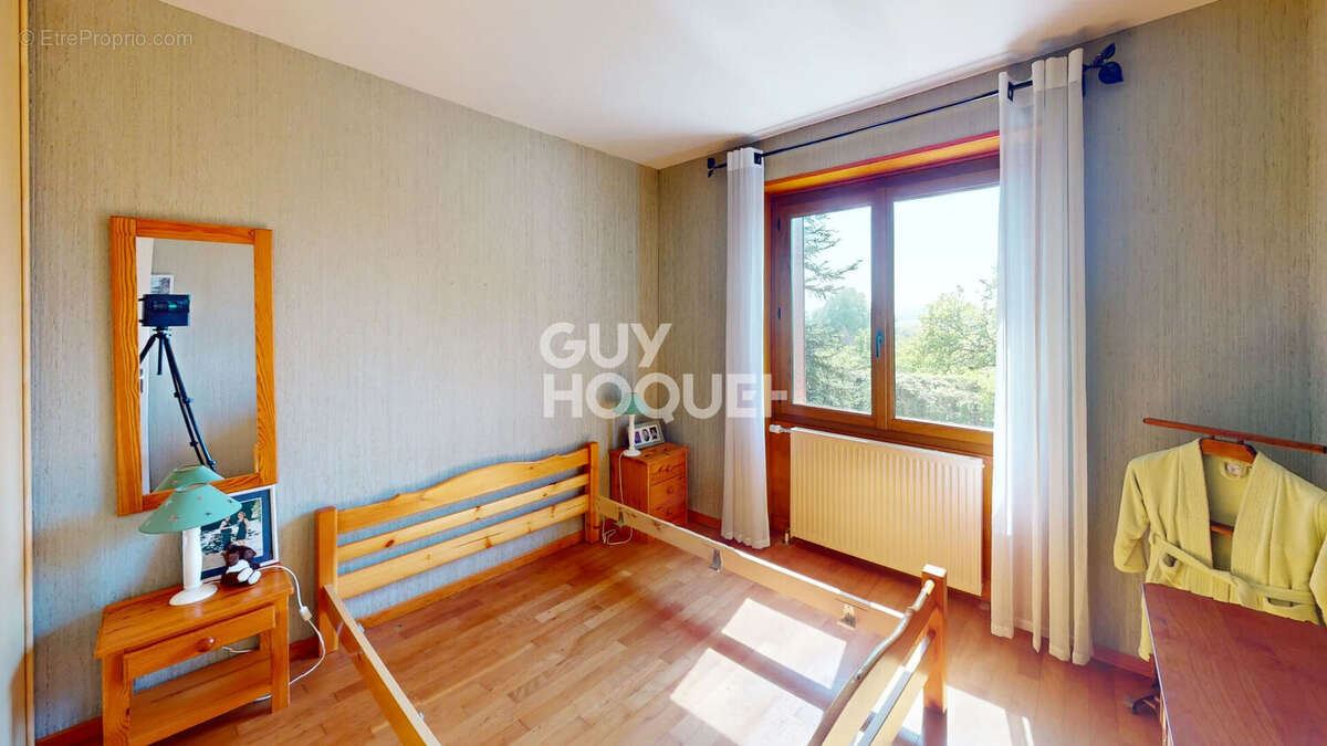 Maison à COURSON-LES-CARRIERES