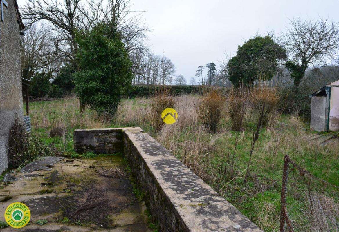 Maison à FOURCHAMBAULT