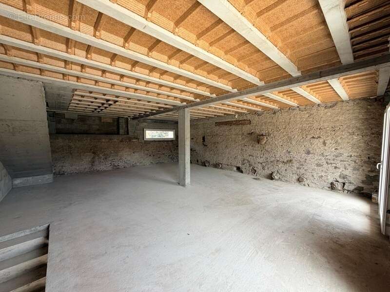 Maison à CHAPAREILLAN