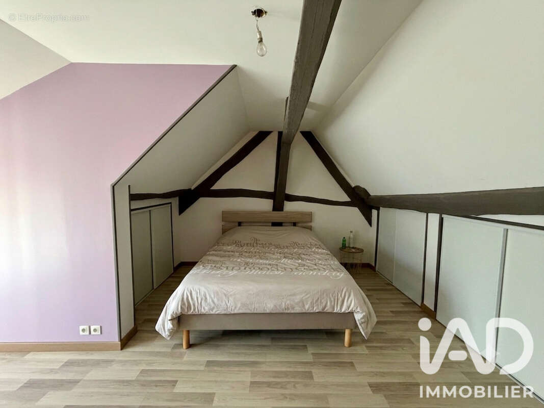 Maison 112 m² à Baule  - photo 6