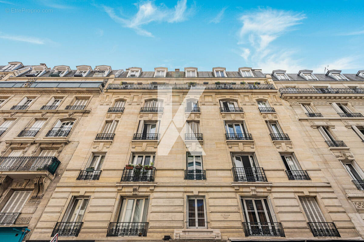 Façade - Appartement à PARIS-18E