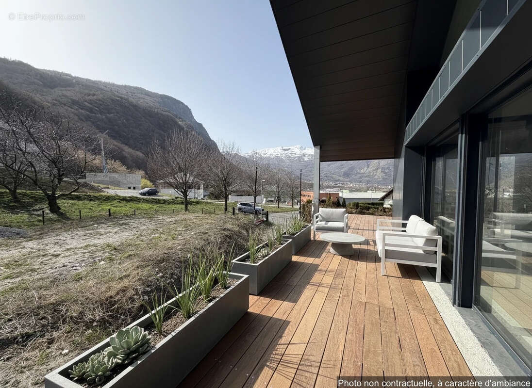 Maison à VILLARGONDRAN