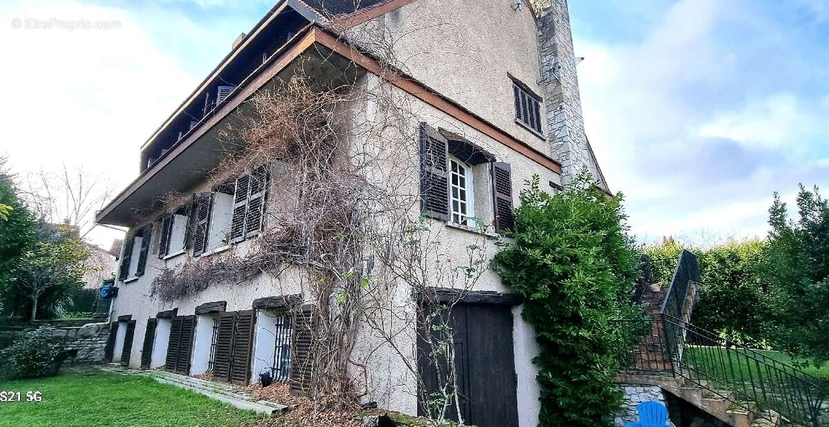 Maison à MANTES-LA-JOLIE