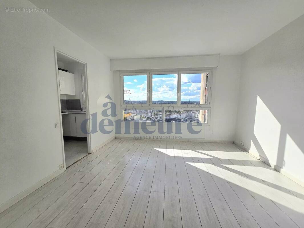 Appartement à ISSY-LES-MOULINEAUX