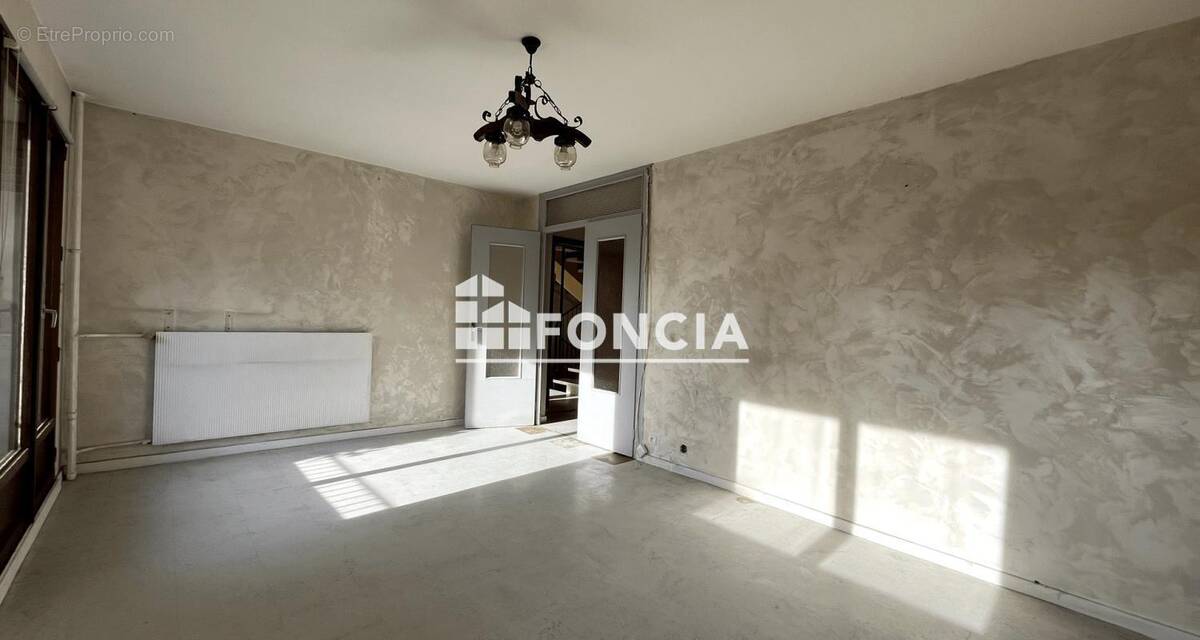 Appartement à ALBERTVILLE