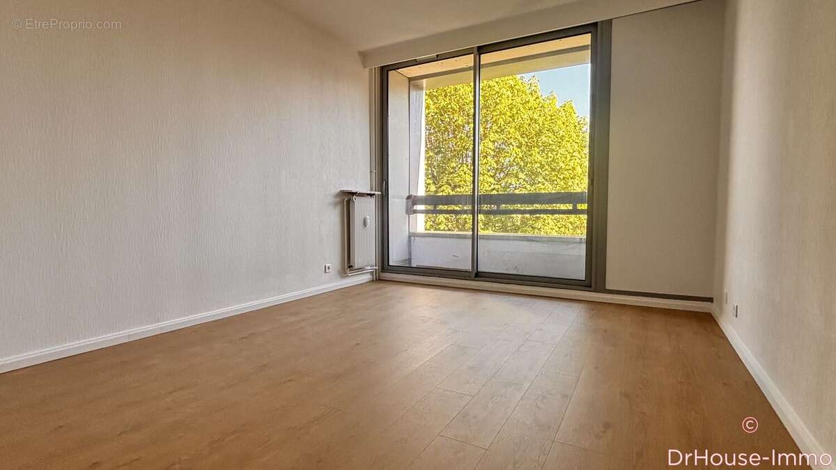 Appartement à VALENCIENNES
