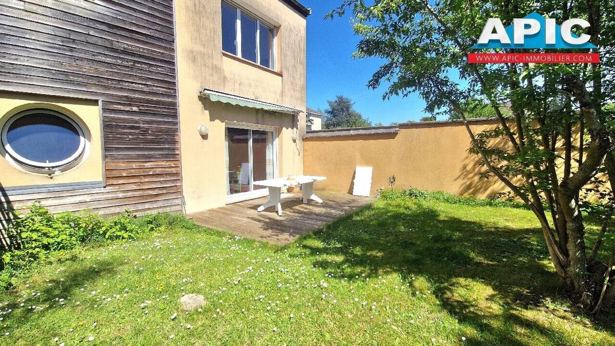 Appartement à SAINT-BRICE-SOUS-FORET